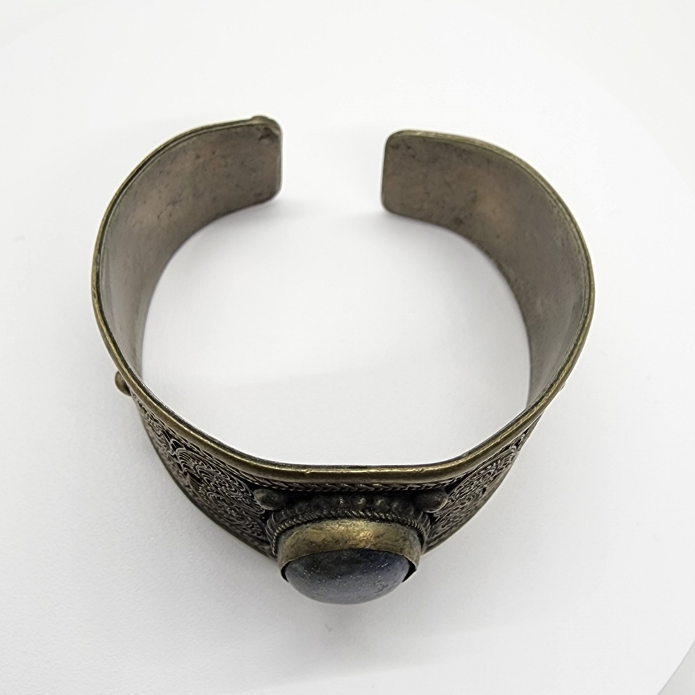 Vintage Lapis Lazuli Stone Old Brass  Decorative Cuff Bracelet - Picture 3 of 14